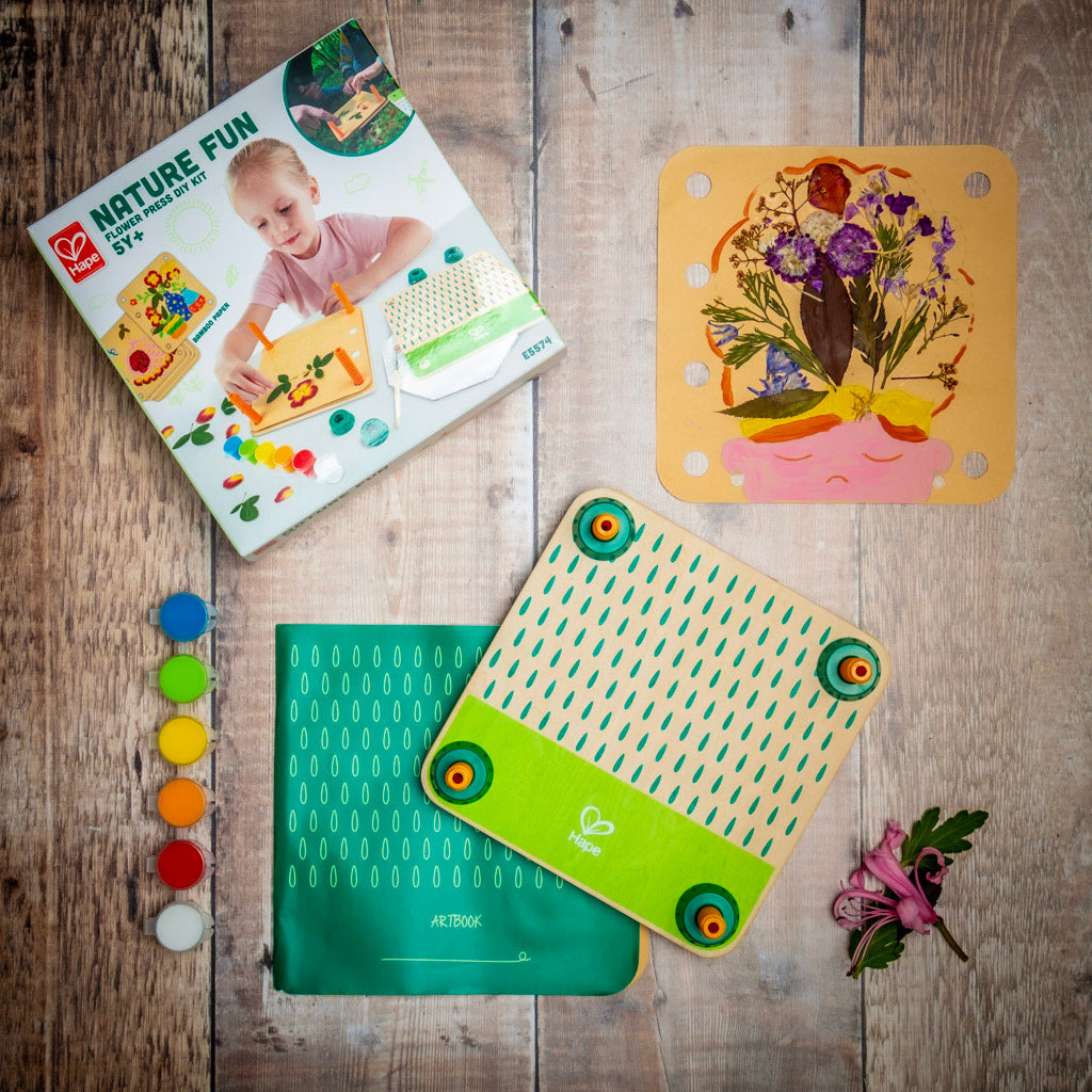 Hape Flower Press 'Nature Fun' contained in the Wildflower Explorer Kit