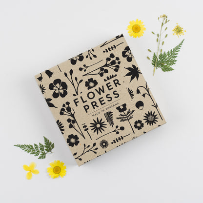 Packaging of large flower press for children with flower silhouette design 